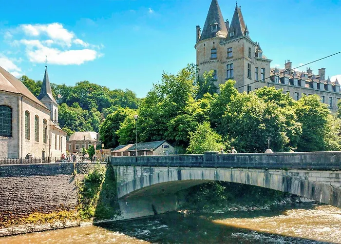 2 Bedroom Gorgeous In *